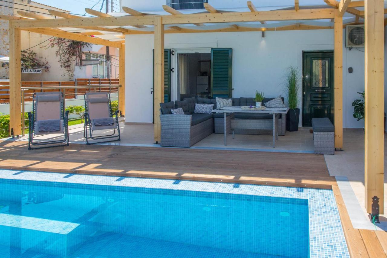 Acharavi Beach Villa エクステリア 写真