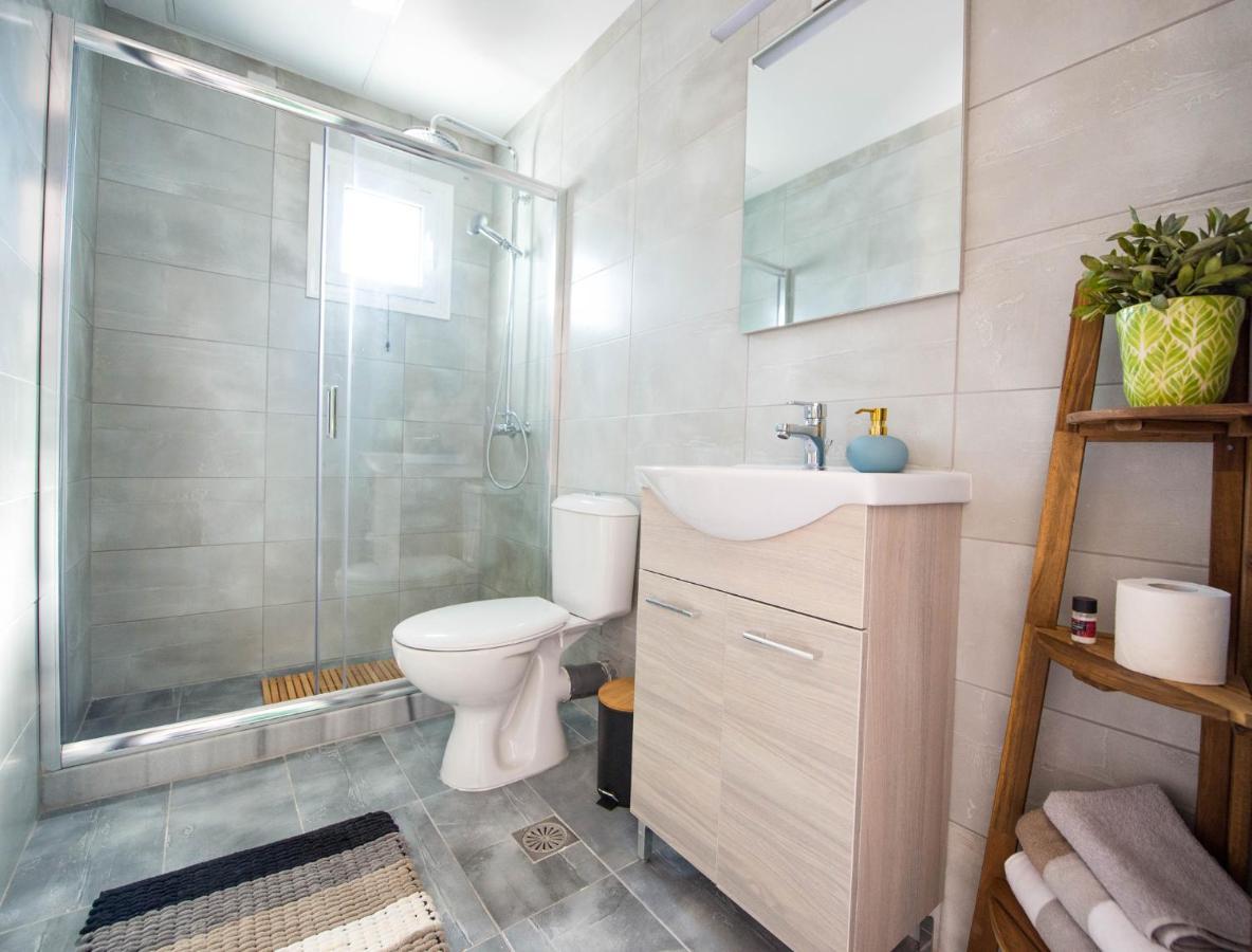 Acharavi Beach Villa エクステリア 写真