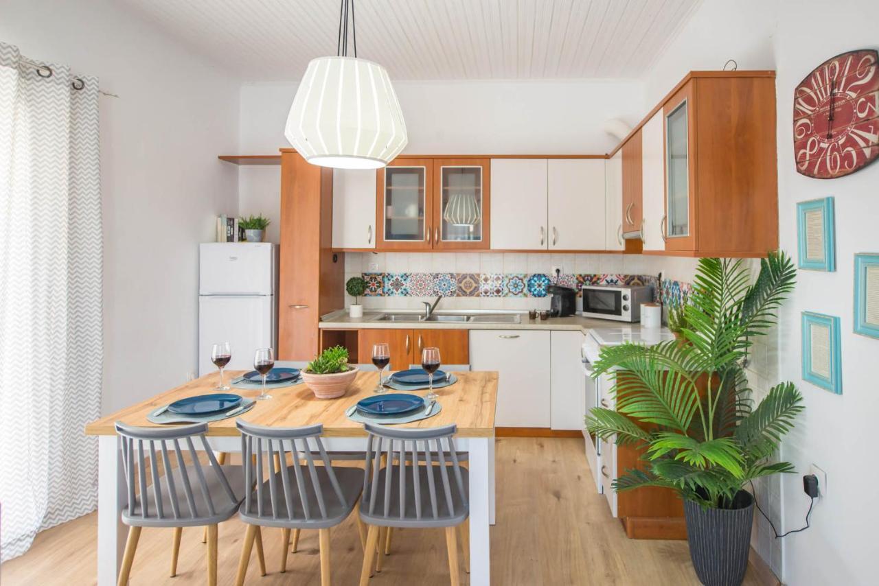 Acharavi Beach Villa エクステリア 写真